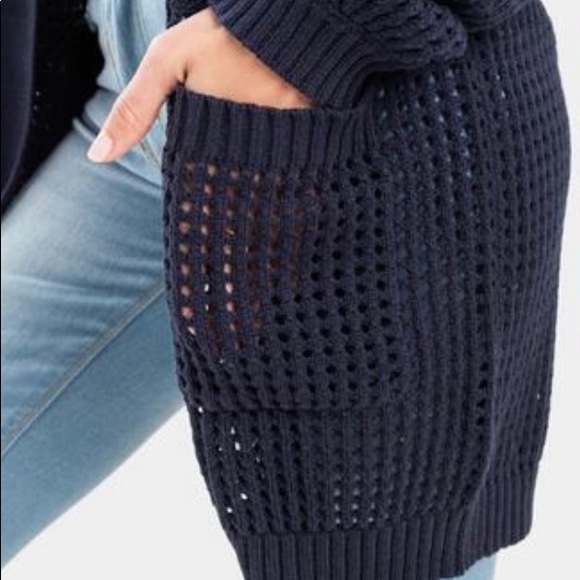 Francesca’s Collection Harpers Heritage front pocket cardigan size small - Picture 3 of 4